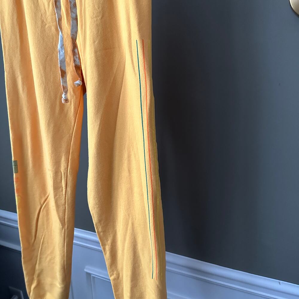 Warm Fun Women’s Aloha Sweatpants Yellow XS - Picture 5 of 7